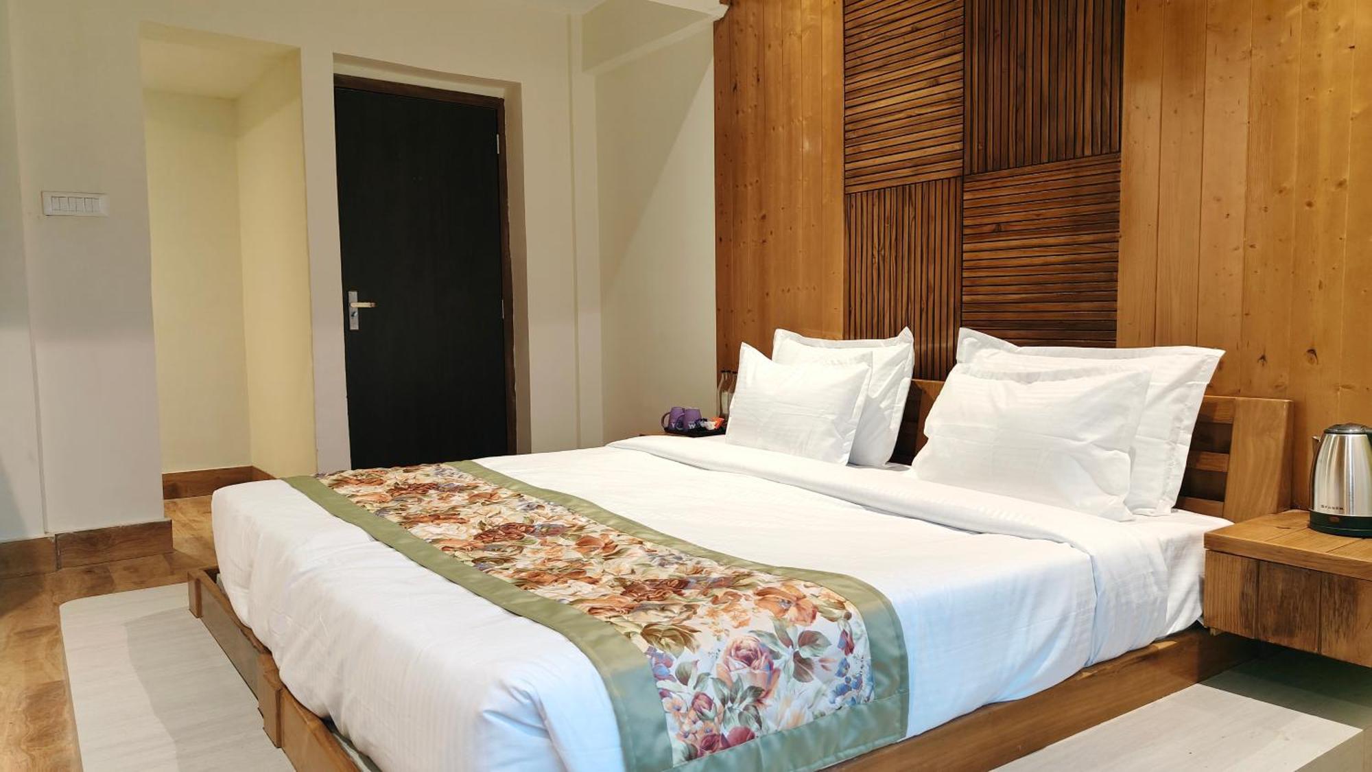 Mount Polaris Suites & Spa Kalimpong Exterior foto